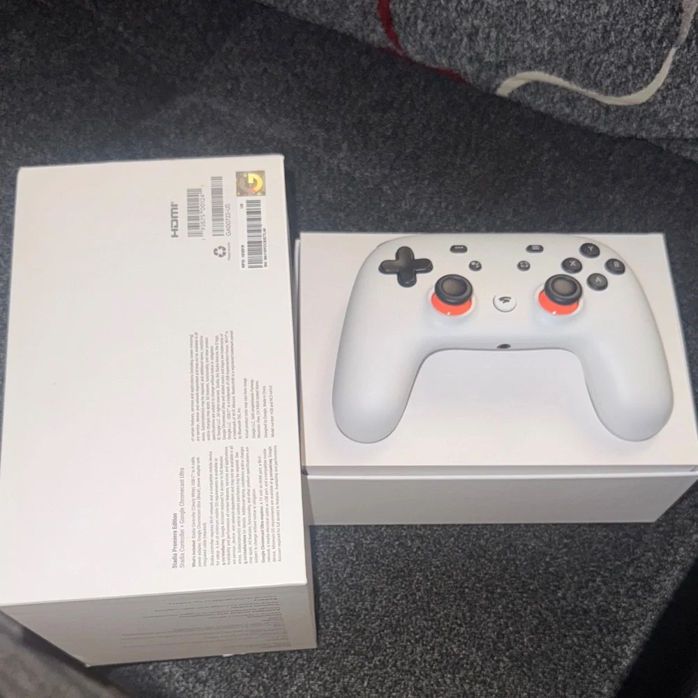 Google Stadia Premiere Edition Controller - White